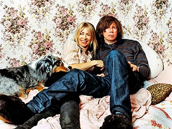 Thurston Moore, Kim Gordon y Yoko Ono, juntos