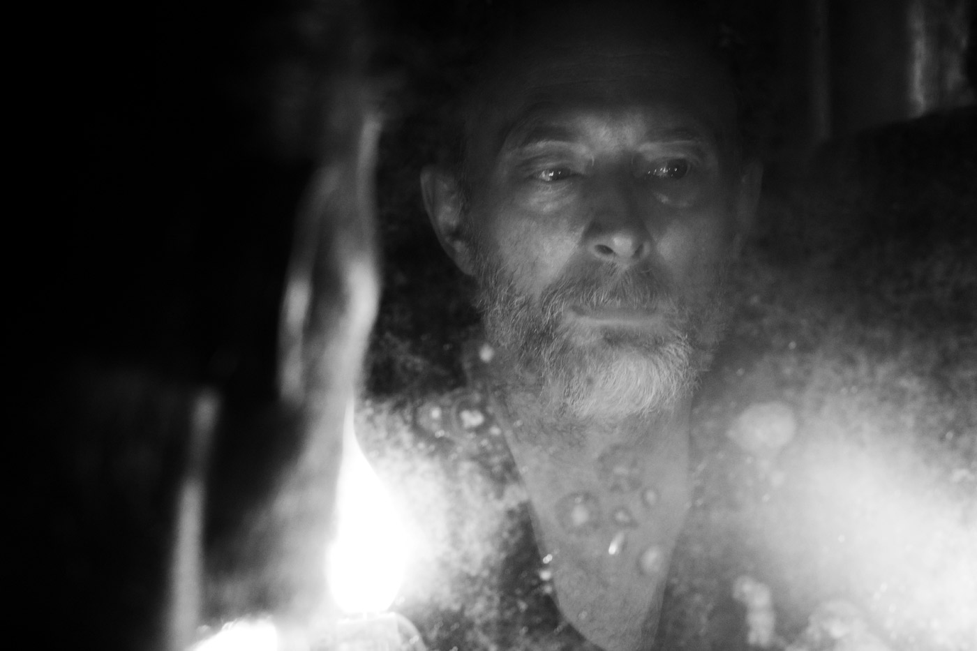 Thom Yorke vuelve al piano con la balada "Daily Battles" (feat Flea)