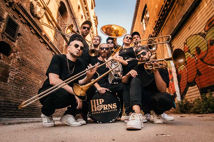 Ya puedes ver el clip de “Quimbombó” de Hip Horns Brass Collective
