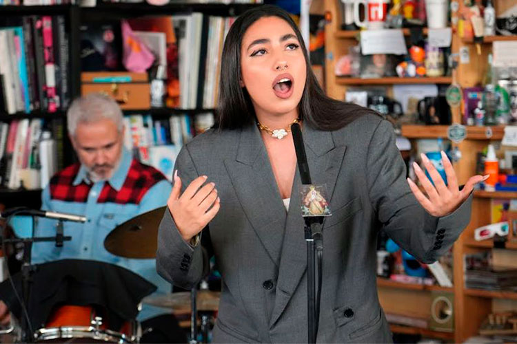 María José Llergo, protagonista de un nuevo Tiny Desk