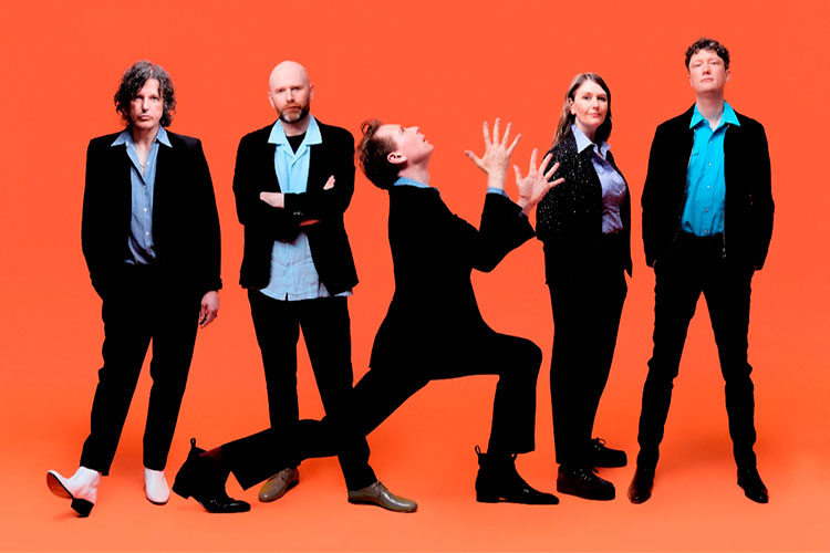 Franz Ferdinand estrenan single y comparten fechas españolas