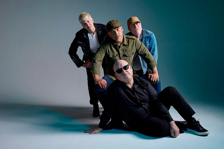 Pixies presentarán “The Night The Zombies Came” en Granada