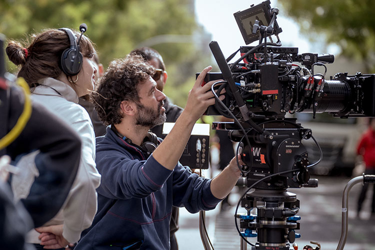 Entrevista con el cineasta Rodrigo Sorogoyen por la serie 'Los Años Nuevos'